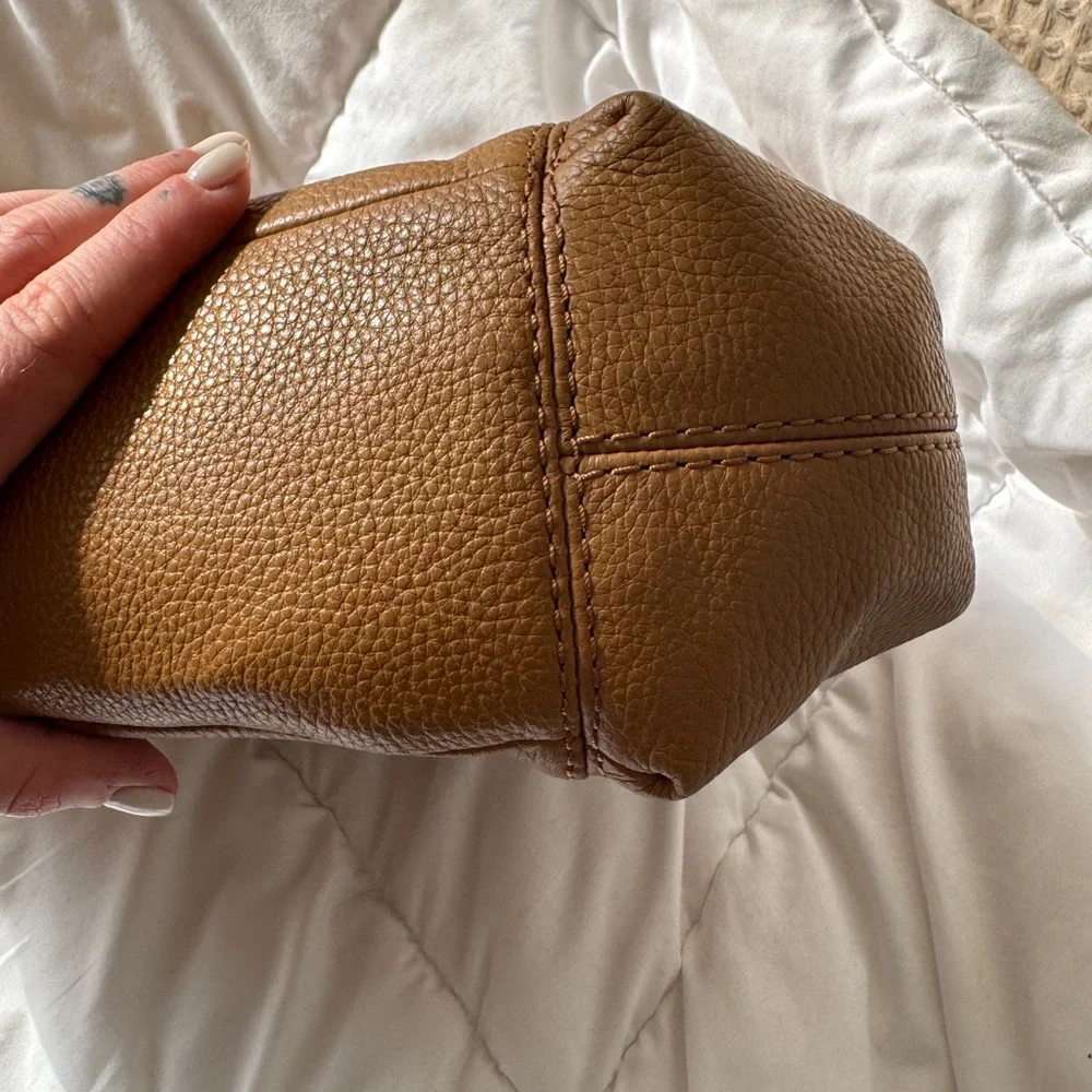 Coach Brown Leather Shoulder Bag - Picture 3 of 12